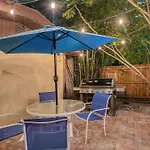 Siesta Key Palms Resort
