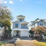 Pompano Palace Home