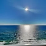 Emerald Beach 2435