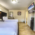 La Bella Oceanfront Inn - Daytona