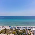 Sunset Bliss Resort - Oceanfront Apartment With Great Resort Amenities, Rooftop Pool And Hot Tub