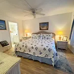 El Matador 217 - Ground Floor Unit