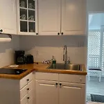 Twins Inn & Apartments