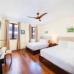 Hotel St. Michel