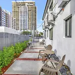 Studio Right Off Las Olas - Steps To Ftl Beach 2C
