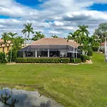 Lakeview!, Heated Pool And Spa -Villa Lakeside Escape - Roelens Vacations