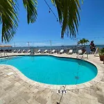 Condo In Waterfront Resort With Balcony Close To Beaches Free Bikes
