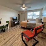 Beachside Resort Motel