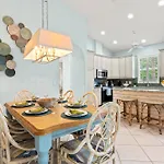 Neapolitan Vacation Rental