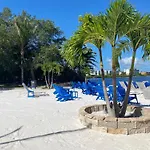The Suites At Fishermen\'S Village - 2 Bedroom Suites