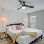 Fully Remodeled St Petersburg Home With Private Pool