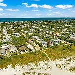 Palmetto Paradise
