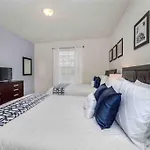 Luxury Villa 9Br/6Ba/Theater/Pool/Spa/Smart Tv