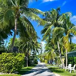 Sunset Cove Beach Resort