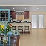 Sun Dek Beach House