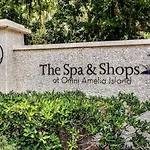 Comfort And Style At Aip Resort