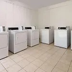 Days Inn By Wyndham Fort Pierce Midtown