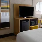 Days Inn By Wyndham Fort Pierce Midtown