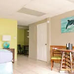 Looe Key Reef Resort And Dive Center