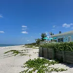 Pearl Beach Inn