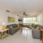 The Seashell, Private Home #54561 Home