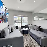 2 Room Disneyresortvillas By Americanvacationliving