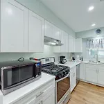 Beachwalk Condominiums 6F