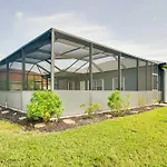 Modern Home With Patio And Grill In Cape Coral!