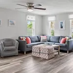 Sunkissed In St Pete Is A 3 Bedroom Home With Heated Pool And Great Outdoor Space Near The Beach
