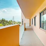 Reef Club 208
