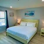 Vistalmar Beach Resort