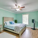 Pet-Friendly Ocala Escape With Private Pool And Yard!