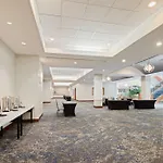 Embassy Suites By Hilton Tampa Usf Near Busch Gardens