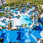 Perfect Private Home By Disney! No Back Neighbor & No Carpet! Heatable Pool&Spa! Games & Themed Rooms!