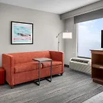 Hampton Inn & Suites At Lake Mary Colonial Townpark