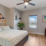 Castaway Cove