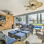 Luxurious Villa With Heated Pool, Theatre, Gym !