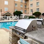 Homewood Suites by Hilton Jacksonville-South/St. Johns Ctr.