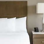 Doubletree By Hilton Orlando Airport Hotel