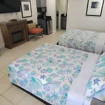 Sunsetview Studio116 Beach Steps Away Pool Wifi
