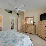 Sunny Marco Island House Less Than 3 Blocks To Beach!