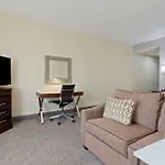 Hampton Inn & Suites Wellington