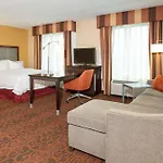 Hampton Inn & Suites Jacksonville-Airport