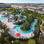 Modern Townhome With Resort Amenities