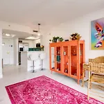 Coconut Grove Retreat 1 Bedroom Apartment With Bay Views