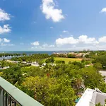 Coconut Grove Retreat 1 Bedroom Apartment With Bay Views