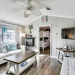 Walk To Beach Miramar Tropical Cabana With Deck!