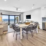 Paradise Palms, Renovated 30A Gulf Front Condo, Sleeps 6, Private Beach Access & 2 Bikes