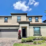 211Mcv - Balmoral Resort