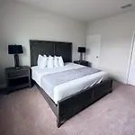 211Mcv - Balmoral Resort